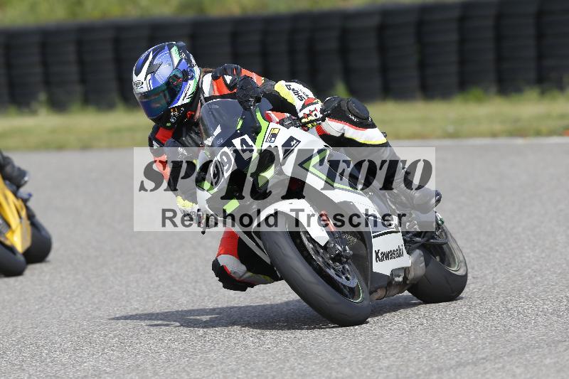 /Archiv-2025/07 19.04.2025 Speer Racing ADR/Gruppe gelb/994